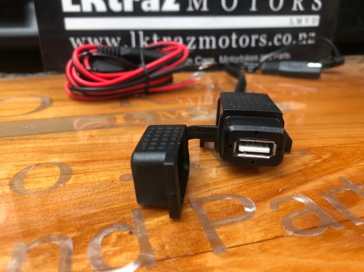 3.1A Waterproof Motorcycle USB Mobile Phone Charger SAE to USB Adapter Socket