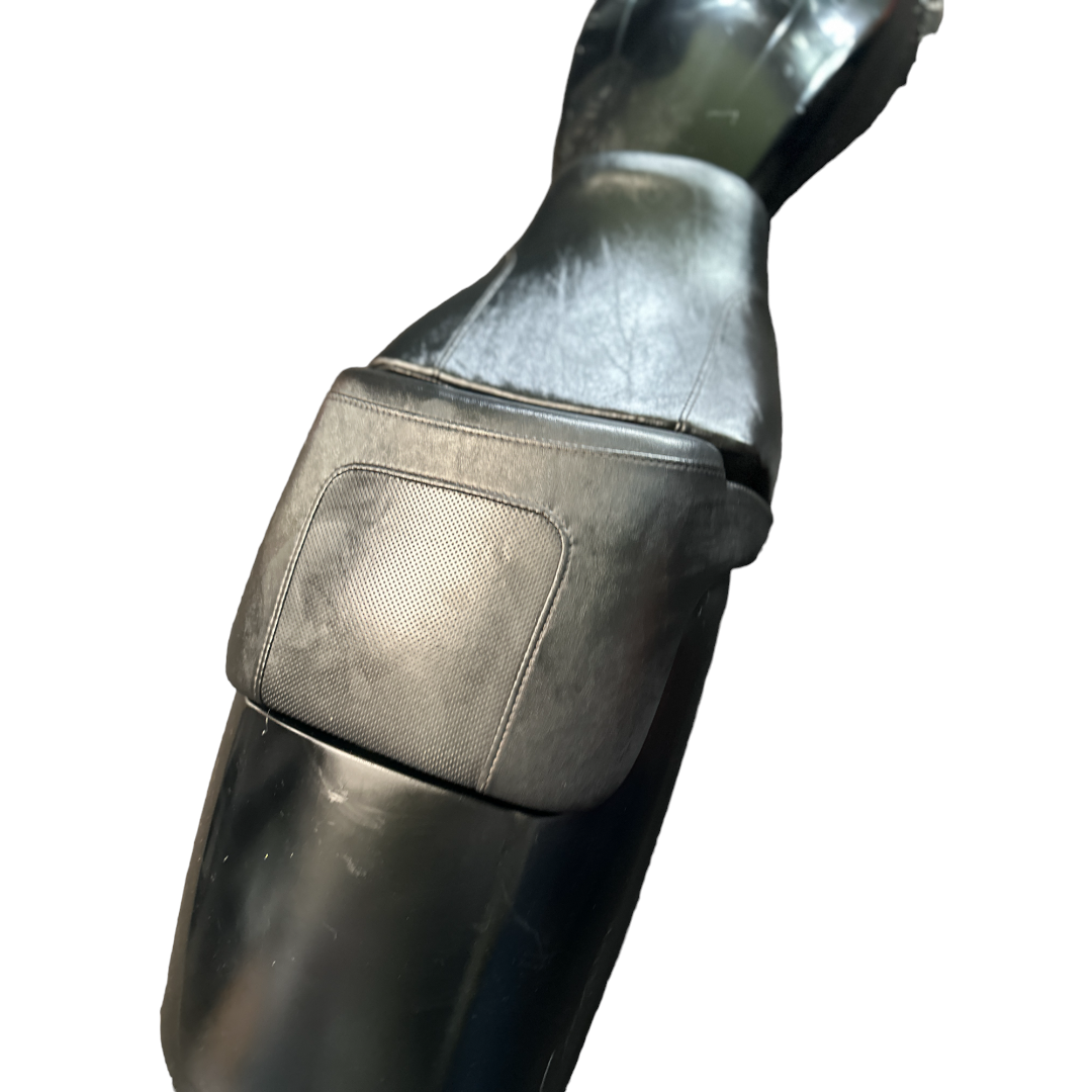 Muscle Seat Assembly