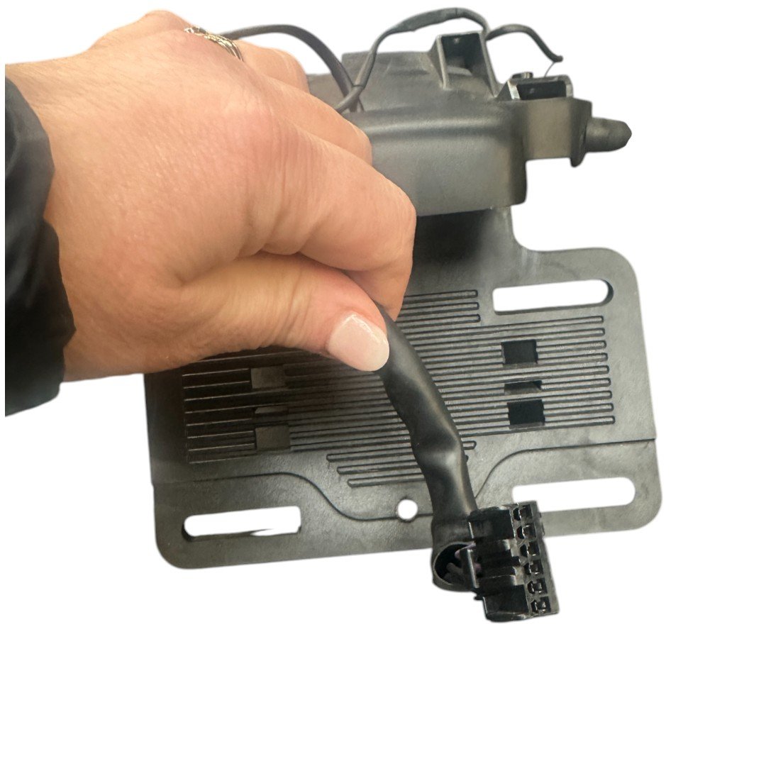 Plate Mount for V-Rod -