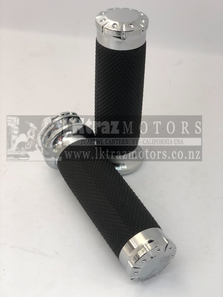Grips - "Sheen"  (FLY BY WIRE) Black and Silver 25mm
