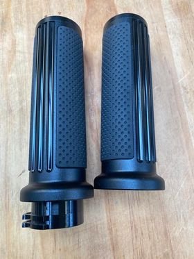 Grips - 25mm Cable throttle - Reaper