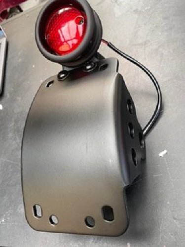 Curved Side Mounted Plate Mount -black