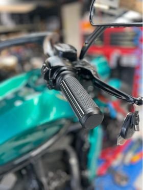 Grips - 25mm Cable throttle - Reaper